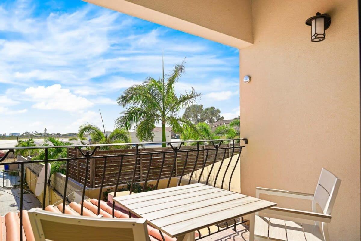 Wonder Apartment In Gold Coast With Private Pool Palm Beach Екстер'єр фото
